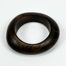 Load image into Gallery viewer, MEDIUM CURVED RESIN BANGLE COFFEE
